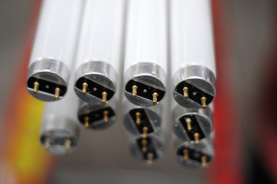 fluorescent lamps to be recycled